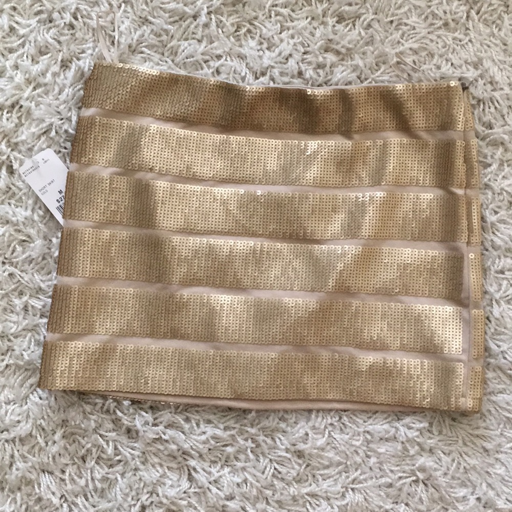 Medium gold sequin mini skirt NWT
